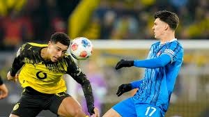 走出上一轮惨败阿森纳阴影！维拉3-1森林门将超巨失误被吊射空门