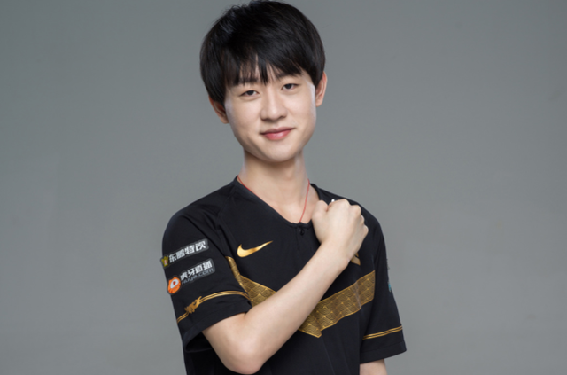 式宣布退役 式宣布退役