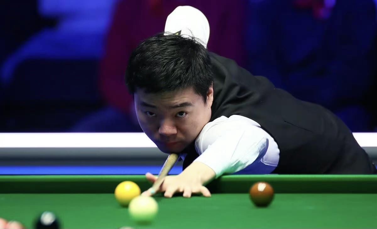 在英超并不 在英超并不